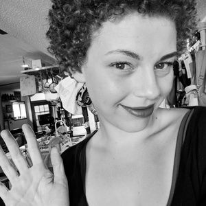 Meet your Posher, Syrelle